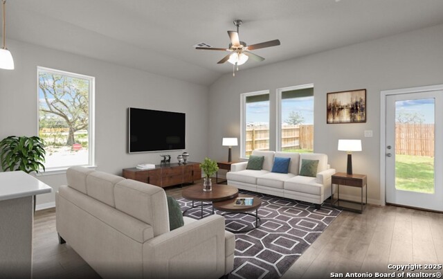 Listing photo id 1 for 15556 Bonnethead Road