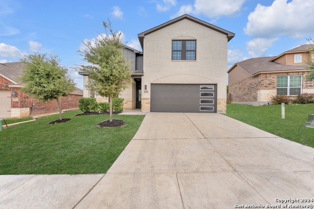 Image 2 of 92 For 8030 Bluewater Cove