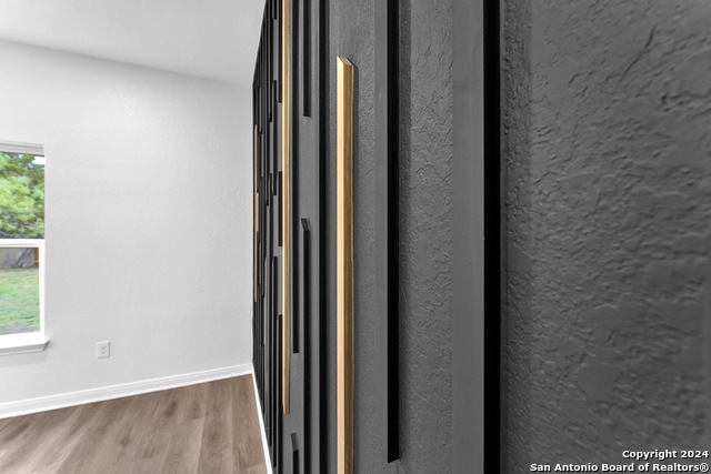 Image 45 of 92 For 8030 Bluewater Cove