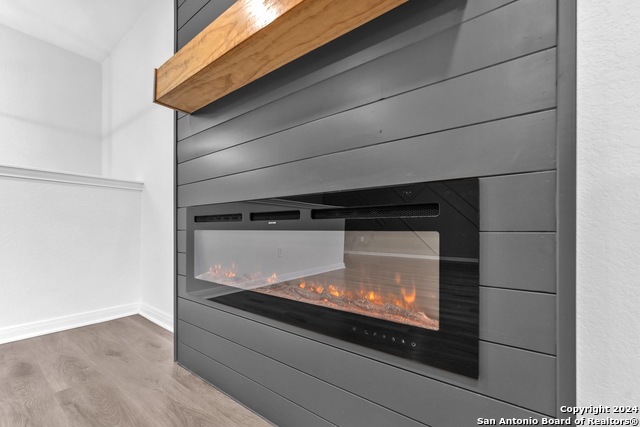 Image 69 of 92 For 8030 Bluewater Cove