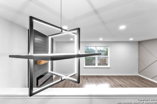 Image 72 of 92 For 8030 Bluewater Cove