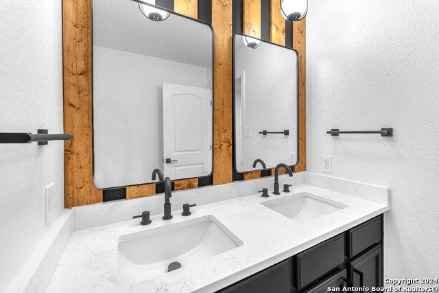 Image 81 of 92 For 8030 Bluewater Cove