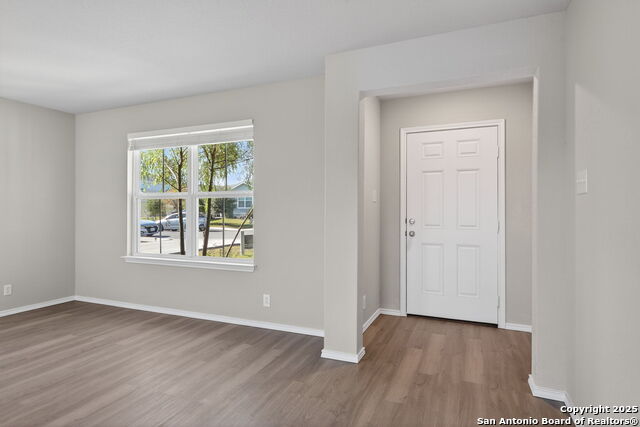 Image 5 of 29 For 3870 Snowbird