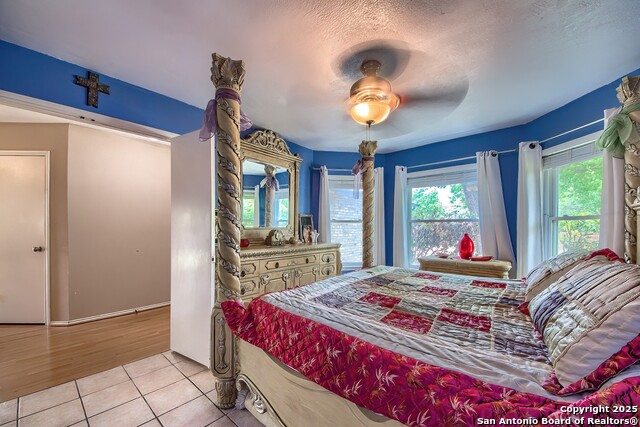 Listing photo id 12 for 5775 Larkdale