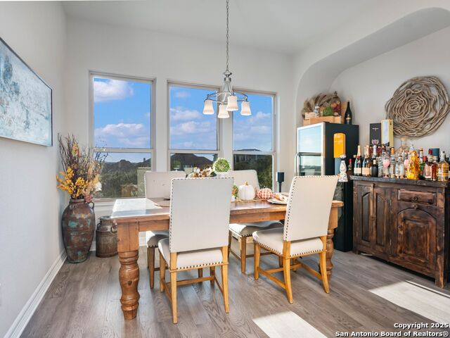 Listing photo id 15 for 8134 Vanity Hill