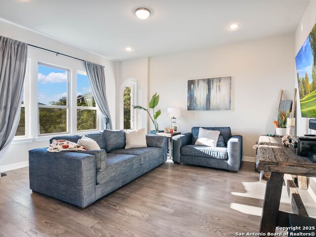 Listing photo id 16 for 8134 Vanity Hill