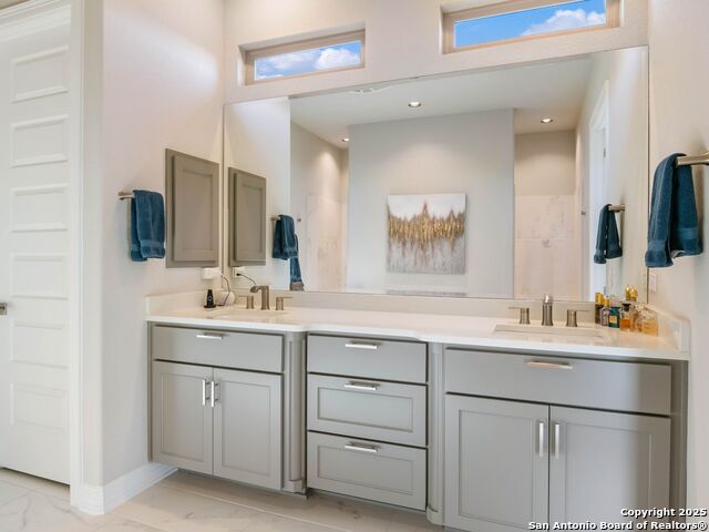 Listing photo id 20 for 8134 Vanity Hill