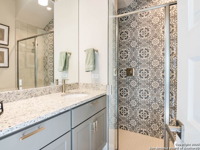 Listing photo id 28 for 8134 Vanity Hill