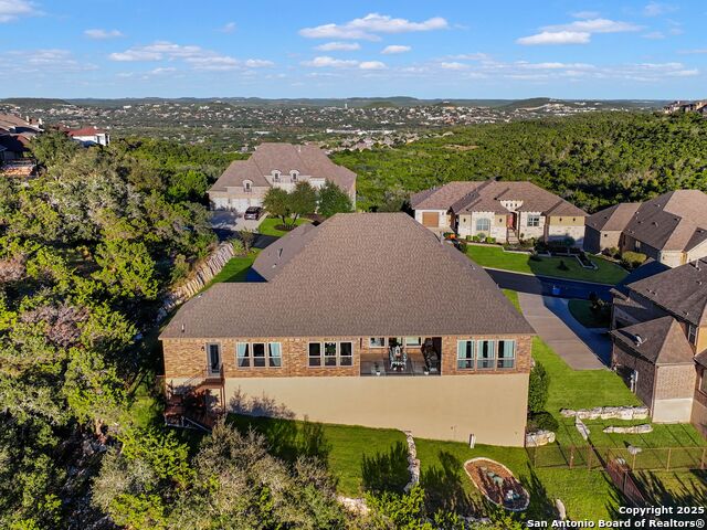Listing photo id 34 for 8134 Vanity Hill