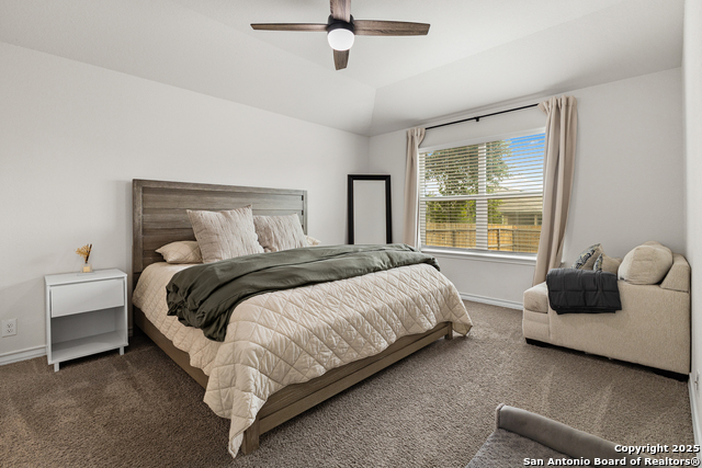 Listing photo id 15 for 14246 Minette