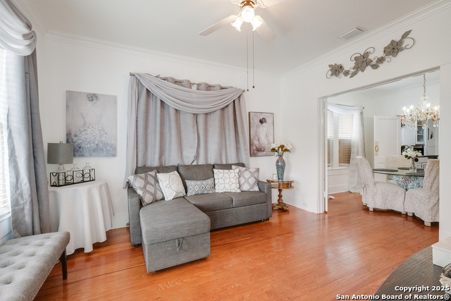 Image 5 of 31 For 617 Mulberry