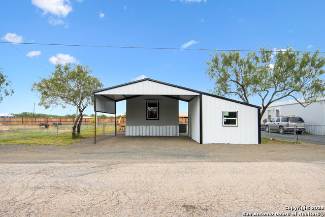 Image 11 of 11 For 192-c Uvalde Estates