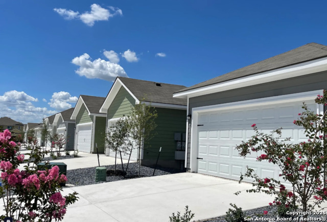Image 16 of 28 For 624 Heathers Way