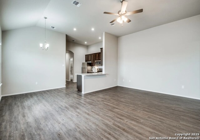 Image 19 of 28 For 624 Heathers Way