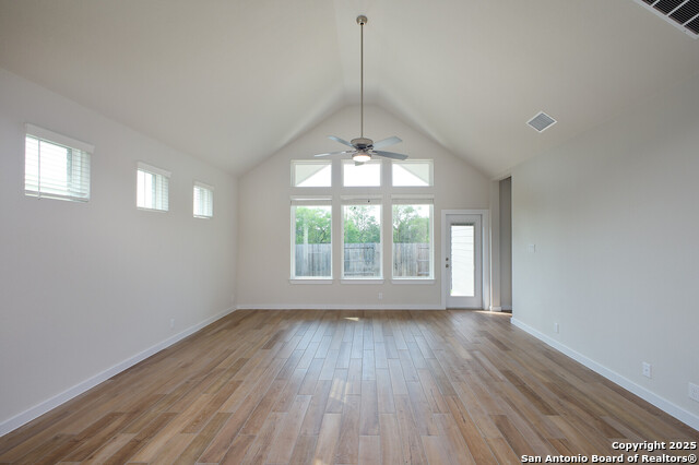 Image 10 of 27 For 2931 Alster  