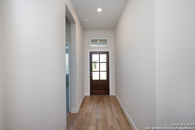 Image 5 of 27 For 2931 Alster  