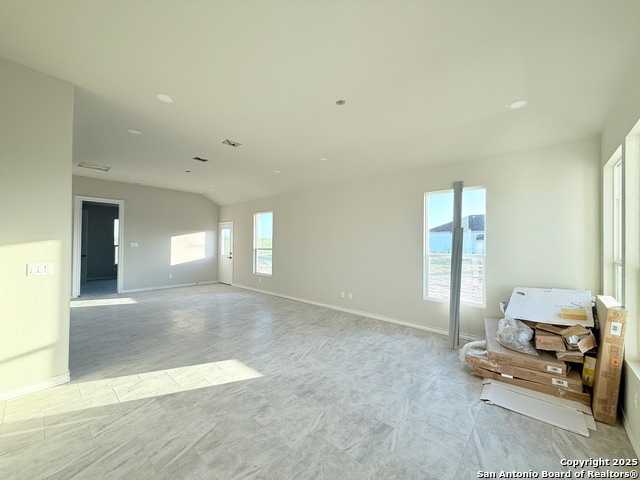 Image 8 of 25 For 136 Camino Verde Ct