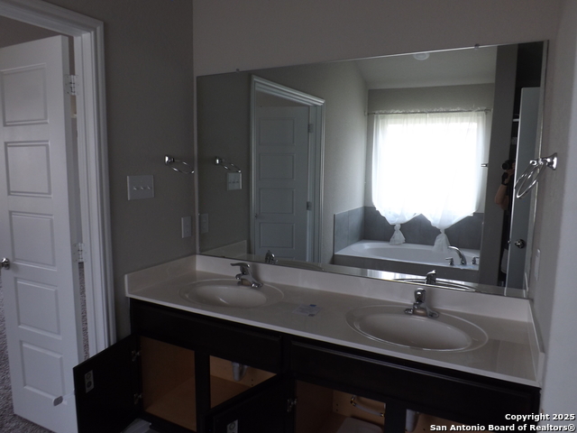 Image 21 of 30 For 6722 Shiraz Way