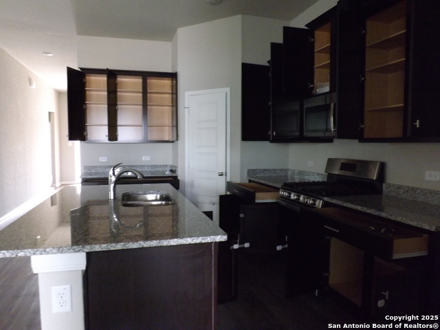 Image 26 of 30 For 6722 Shiraz Way