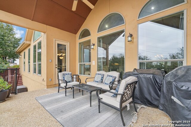 Image 46 of 52 For 518 Ruidosa Downs