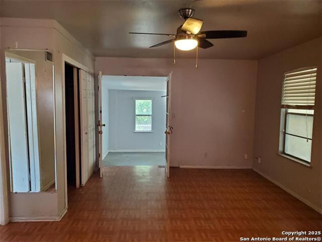 Image 10 of 17 For 611 Crittendon