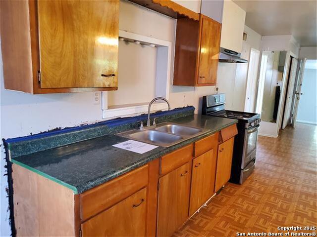Image 6 of 17 For 611 Crittendon