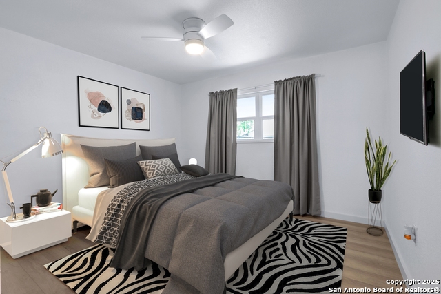 Listing photo id 13 for 12319 La Albada
