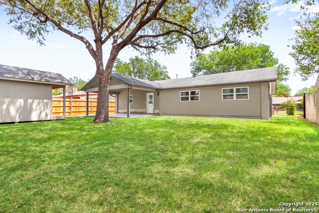Listing photo id 29 for 12319 La Albada