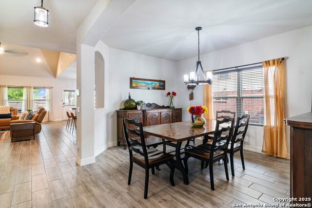 Image 3 of 27 For 5112 Arrow Ridge