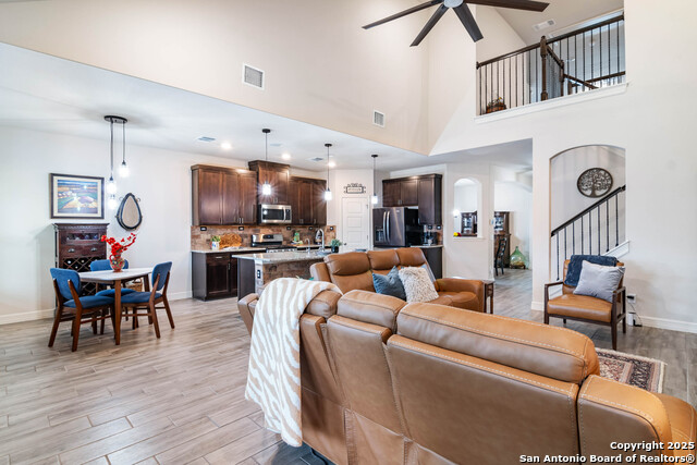 Image 9 of 27 For 5112 Arrow Ridge