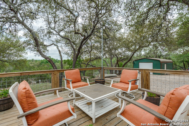 Listing photo id 22 for 1660 Westview Court