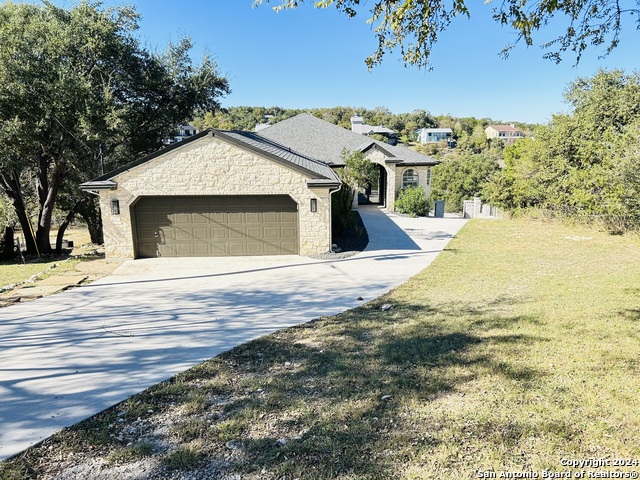Image 2 of 47 For 321 Village View