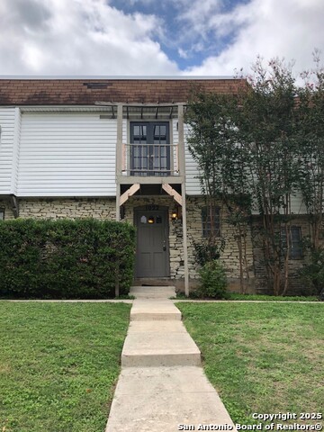 Details for 1022 Fabulous  B, San Antonio, TX 78213