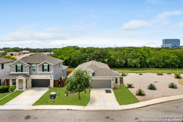 Image 26 of 39 For 2302 Verona Way