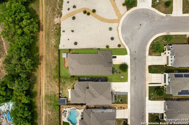 Image 38 of 39 For 2302 Verona Way