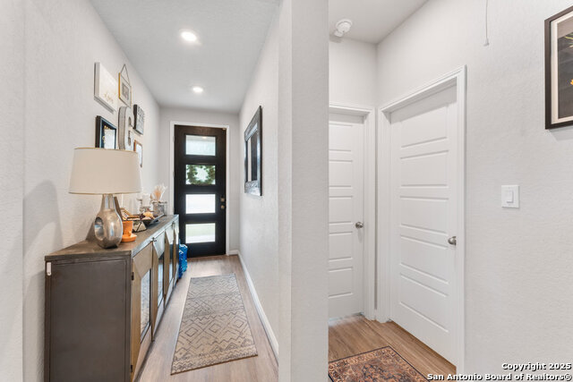 Image 4 of 39 For 2302 Verona Way