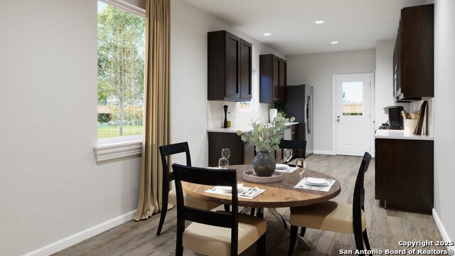 Image 8 of 31 For 2059 Olivia Drive