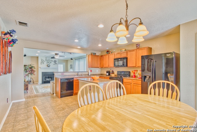 Listing photo id 14 for 9951 Carswell Peak