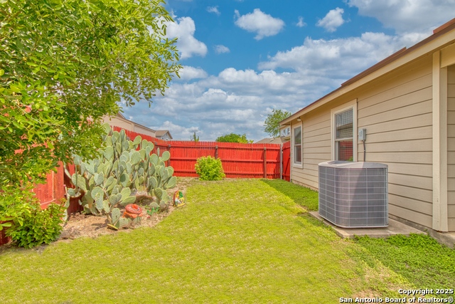 Listing photo id 33 for 9951 Carswell Peak