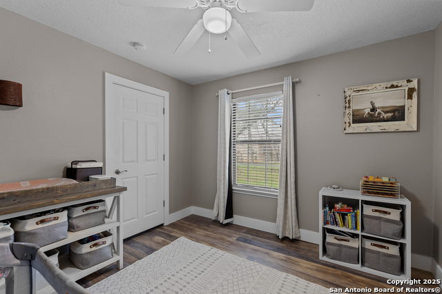 Image 38 of 60 For 31494 Smithson Valley Rd