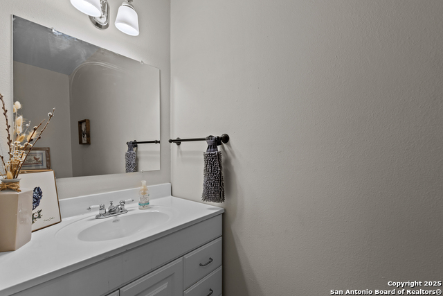 Image 42 of 60 For 31494 Smithson Valley Rd