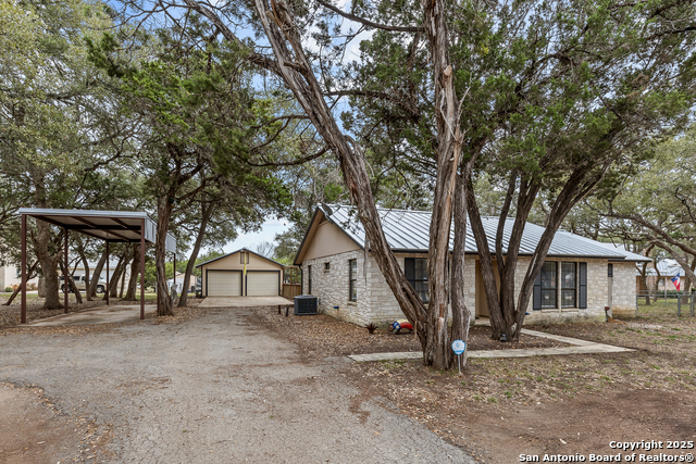 Image 5 of 60 For 31494 Smithson Valley Rd