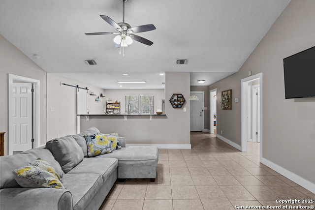 Image 9 of 60 For 31494 Smithson Valley Rd