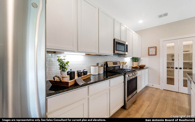 Image 11 of 15 For 8920 Grey Elm