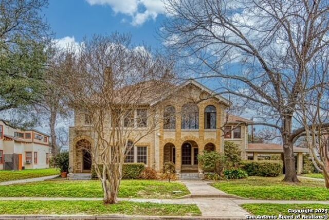 Image 2 of 22 For 123 Ridgewood Ct E