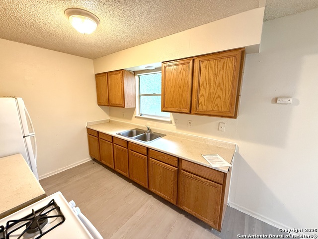 Image 8 of 23 For 5026 Frank Borman Dr