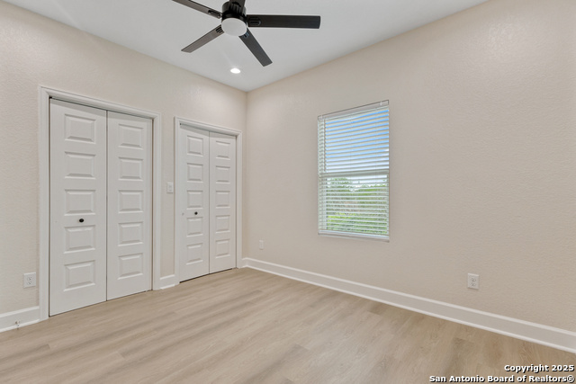 Listing photo id 18 for 114 Minter St S