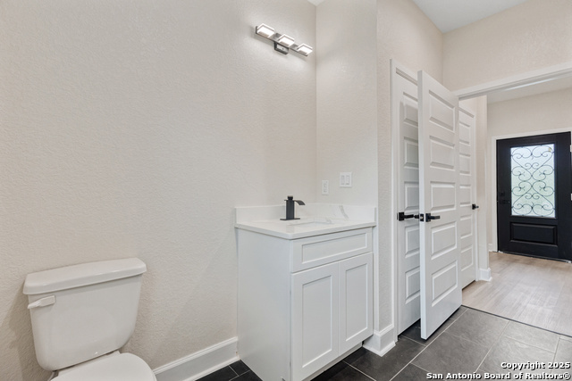 Listing photo id 4 for 114 Minter St S