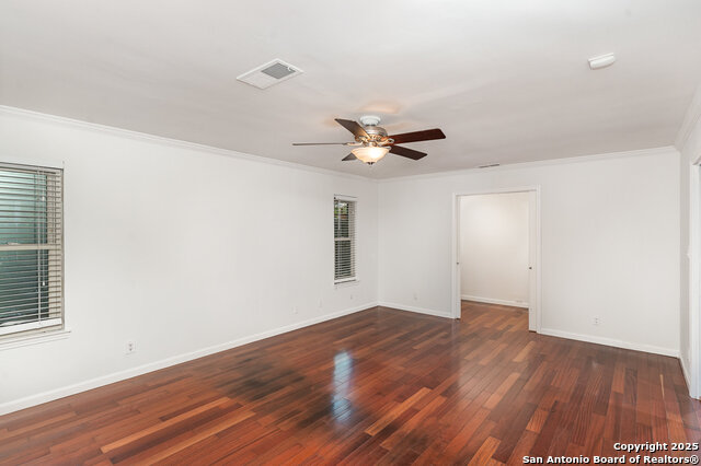 Image 25 of 33 For 13303 Southwalk St