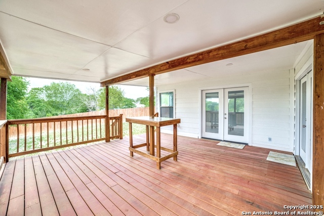 Image 22 of 27 For 431 Saddlebrook